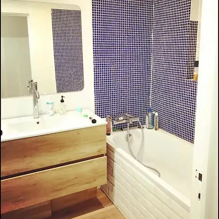 Au Coeur Des Batignolles *